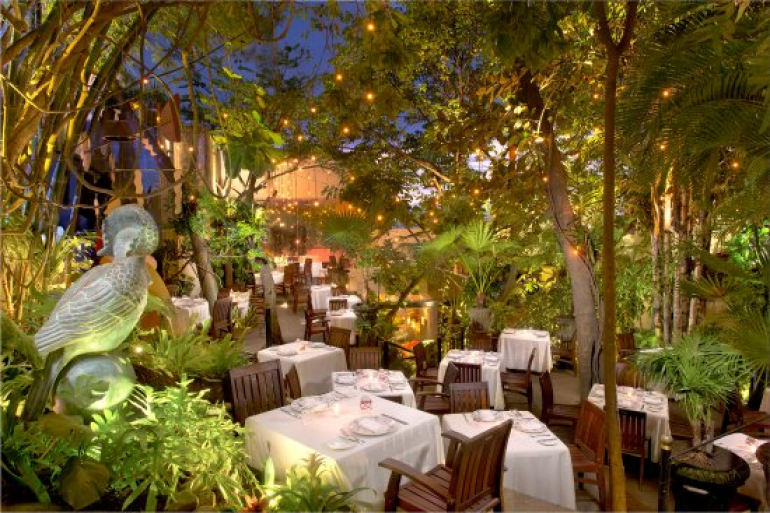 Cafe des Artistes, Puerto Vallarta